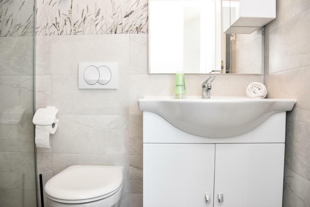 Apartmani Niko Zadar Ngoại thất bức ảnh